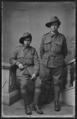 [Two soldiers in Slouch Hats]