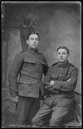 [Half-length portraits of two soldiers]
