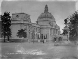City Hall & War Memorial, Cardiff