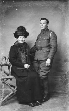 [Soldier with his Mother]