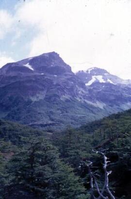 [Mountains, Tierra del Fuego]